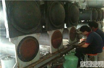 中央空調冷凝器怎樣清理？冷凝器的清理流程【詳細說明】
